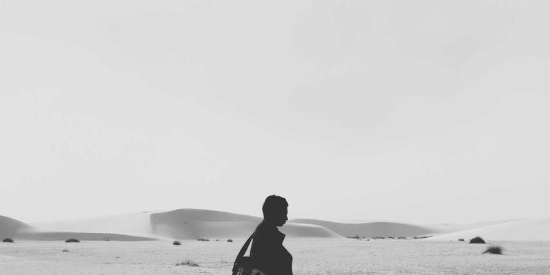 居家健身静音指南：健身器材减震隔音方案与蛋白粉、哑铃的巧妙搭配